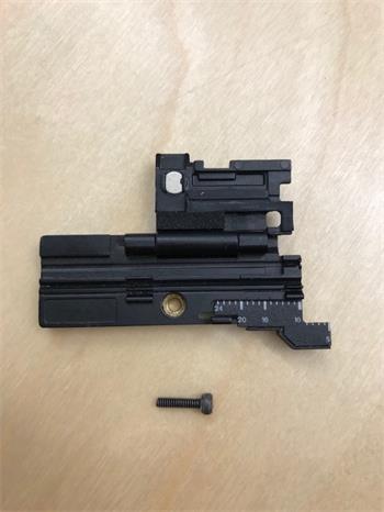 Universal fiber holder for VF-15H and V7 breakers